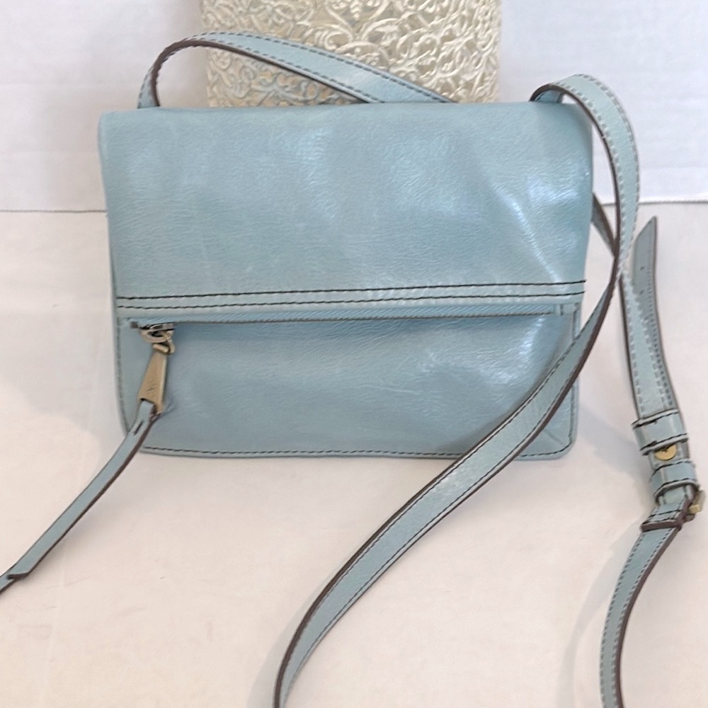 Women's Hobo International Glade Leather in Mist Blue NWOT - Picture 2 of 15